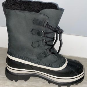Snow boots